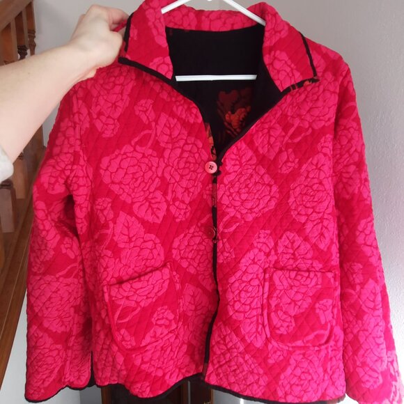 QUILTED Reversible Floral Jacket Button Size M-L Black Pink with Pockets *READ - Picture 3 of 7